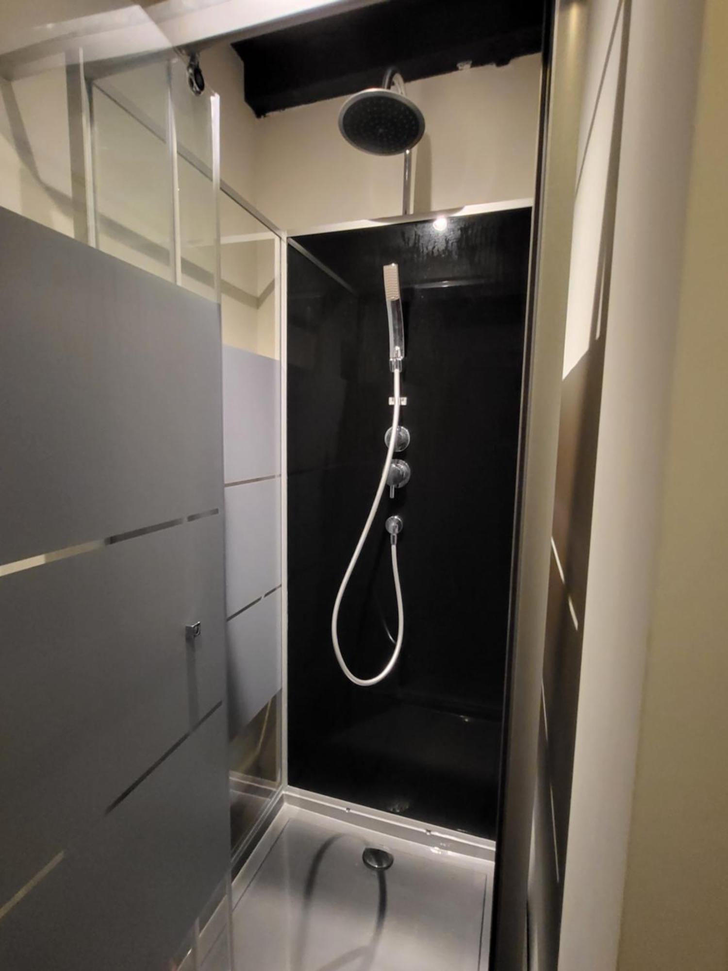 أنتويرب Viktoria Hostel الغرفة الصورة