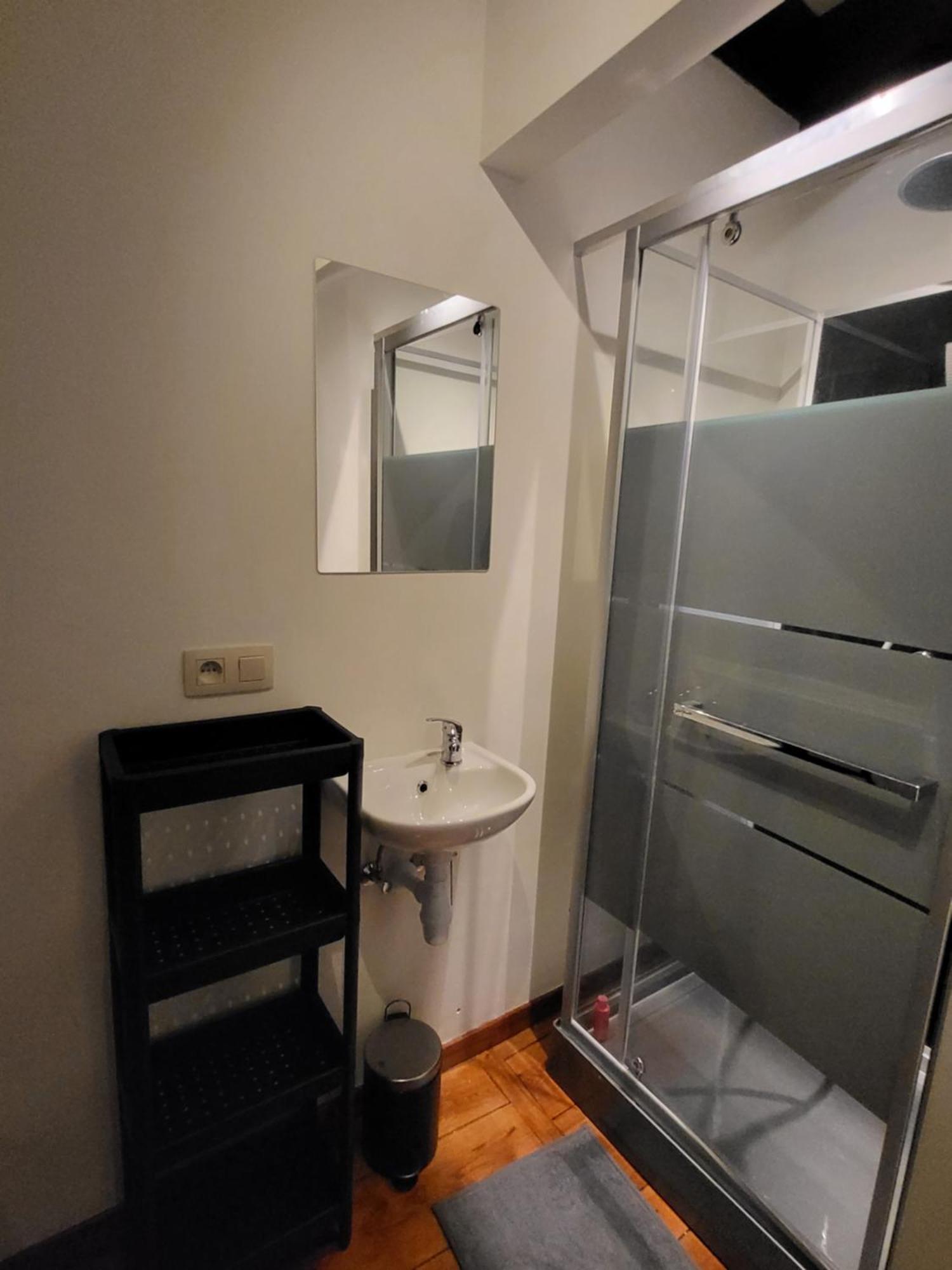 أنتويرب Viktoria Hostel الغرفة الصورة